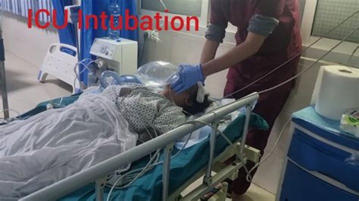 Can an intubated patient be conscious?