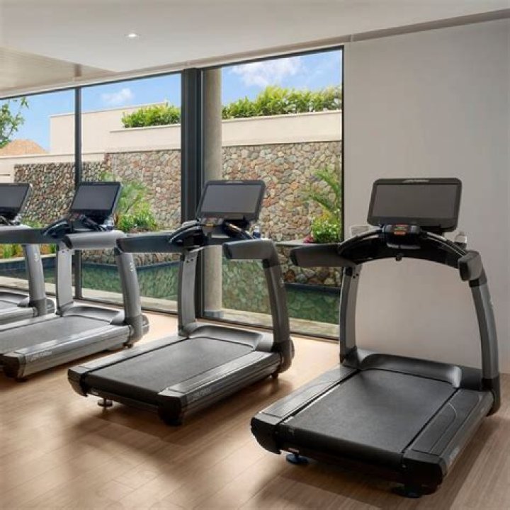 Facilities with treadmills