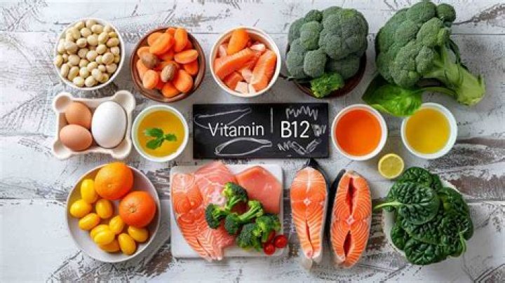 How can I get vitamin B12 naturally?