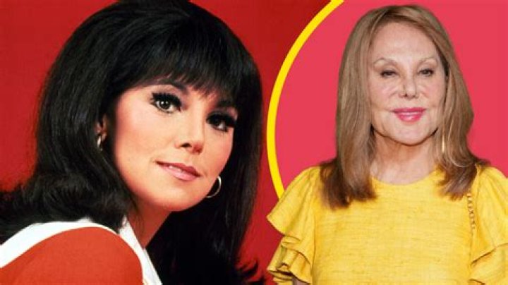 How does Marlo Thomas make her money?