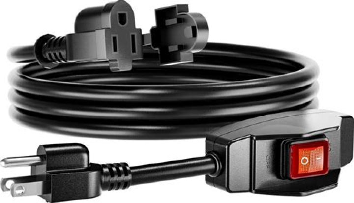 Is it OK to use an extension cord with a microwave?
