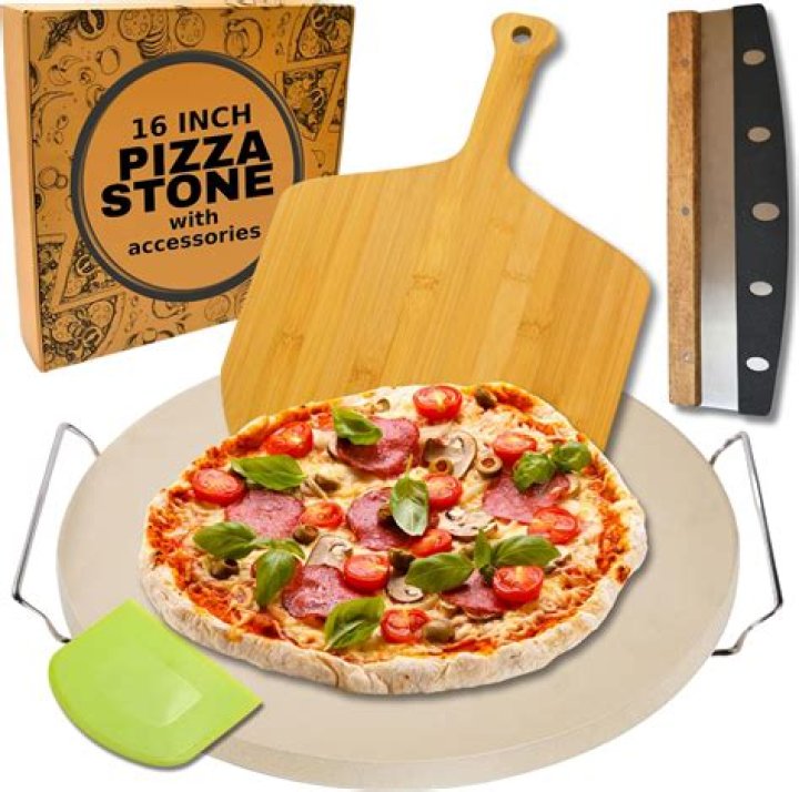 Should a pizza stone be seasoned?