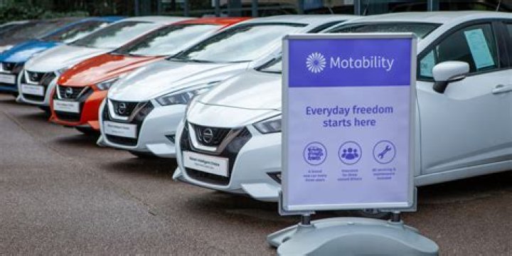 What happens to Motability car if PIP stops?