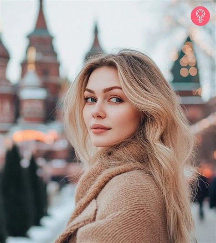 What is E in Russian?