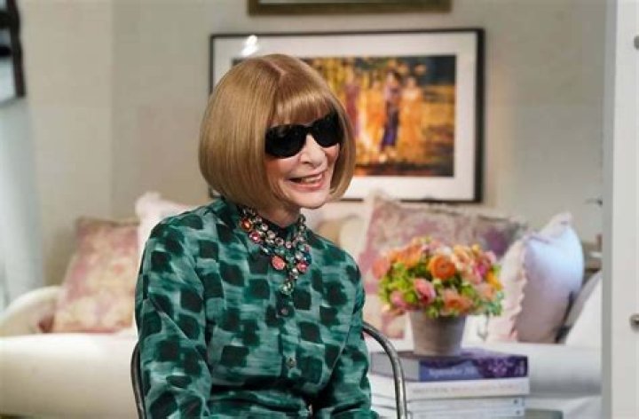What is wrong with Anna Wintour's eyes?