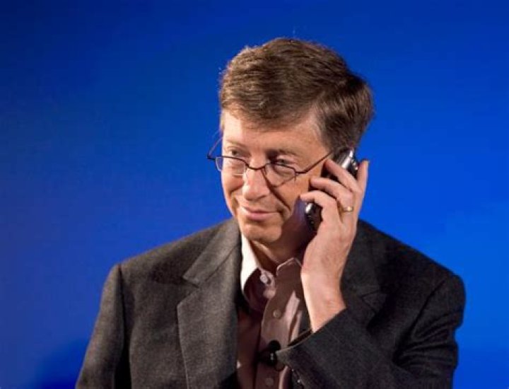 Which smartphones do tech billionaires use?